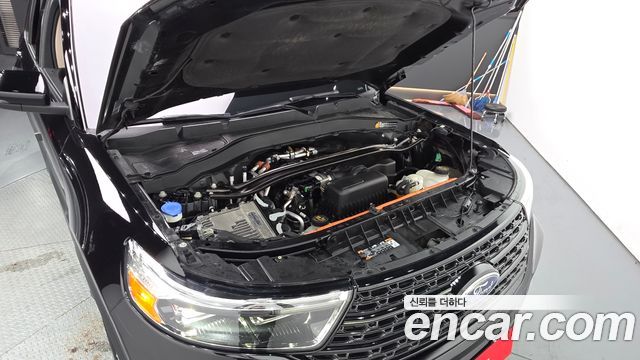 Ford Explorer 2022 — photo 6