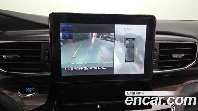 Ford Explorer 2022 — photo 15