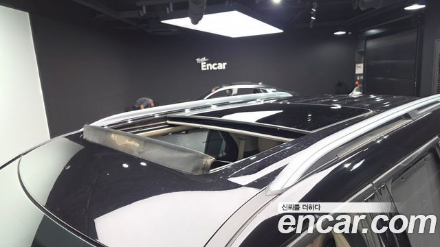 Ford Explorer 2022 — photo 19
