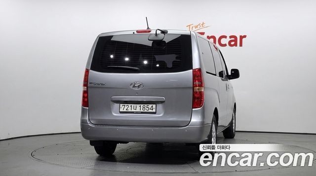 Hyundai Starex 2017 — photo 4