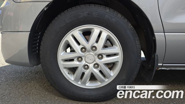 Hyundai Starex 2017 — photo 5