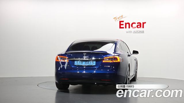 Tesla Model S 2019 — photo 4
