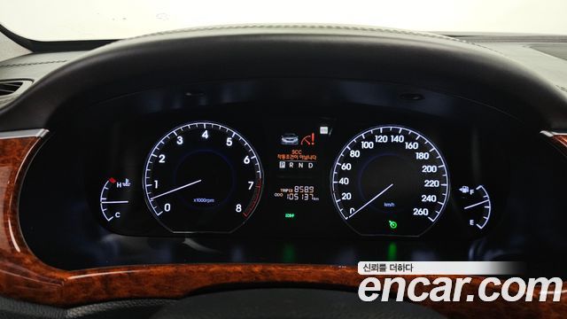 Hyundai Equus 2012 — photo 8