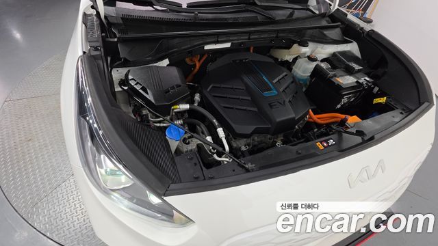 Kia Niro 2024 — photo 6