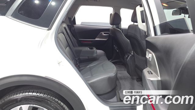 Kia Niro 2024 — photo 17