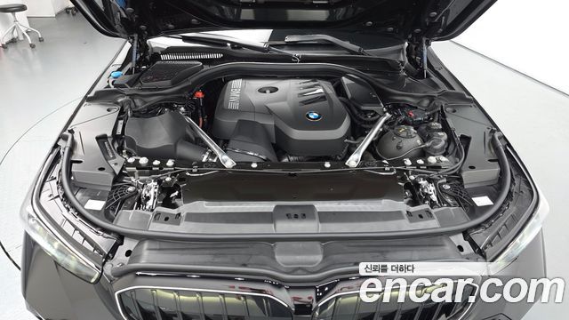 BMW 5-Series 2026 — photo 6
