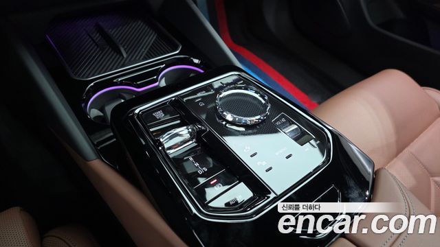 BMW 5-Series 2026 — photo 12