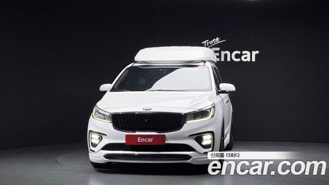 Kia Canival 2019 — photo 3