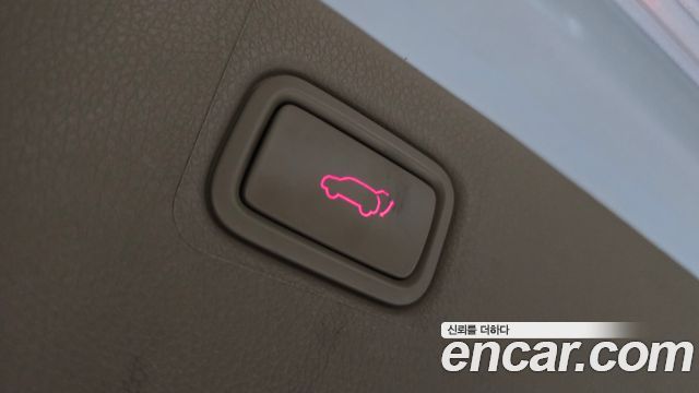 Kia Canival 2019 — photo 26