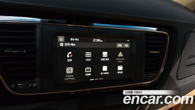 Kia Canival 2019 — photo 27