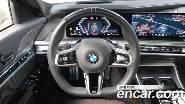 BMW 7-Series 2023 — photo 21
