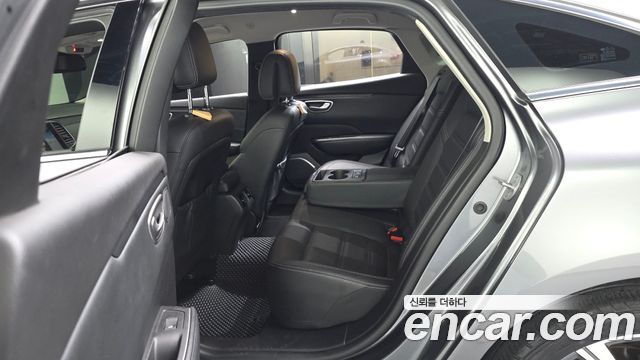 Renault Korea SM6 2021 — photo 16