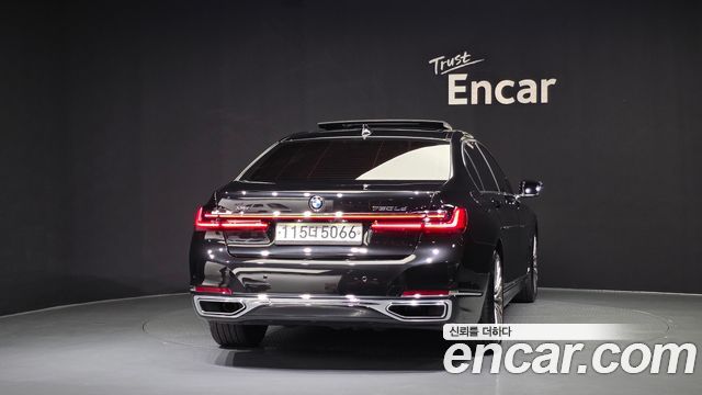 BMW 7-Series 2020 — photo 4