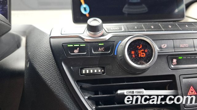 BMW i3 2015 — photo 19