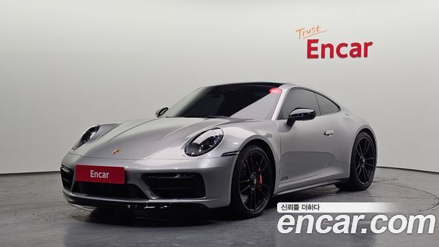 Porsche 911 2023 — photo 1