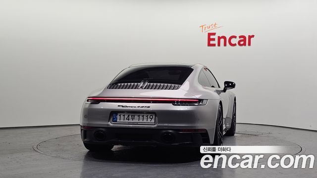 Porsche 911 2023 — photo 4