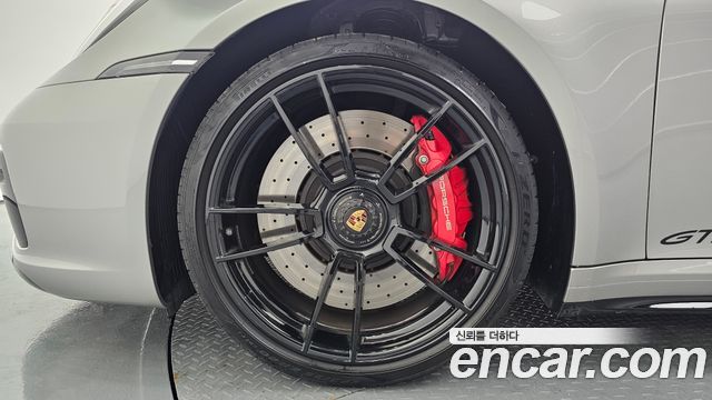 Porsche 911 2023 — photo 5