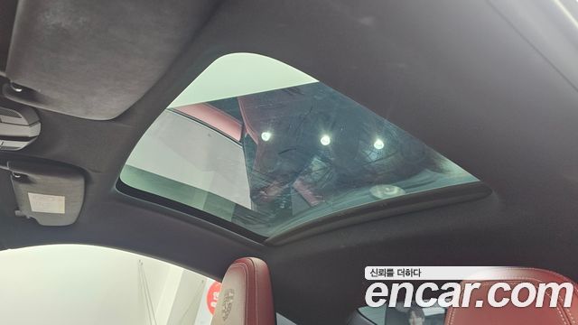 Porsche 911 2023 — photo 19