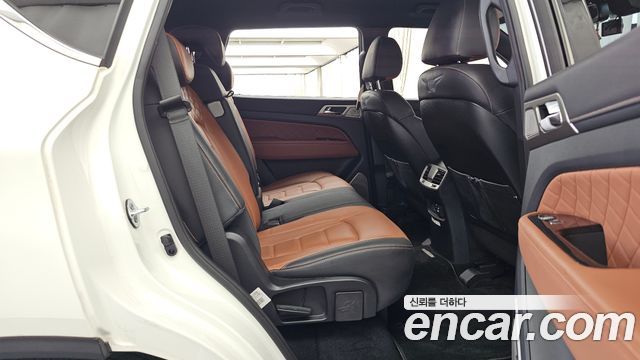 KG Mobility Rexton 2018 — photo 18