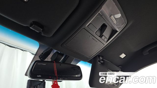 KG Mobility Rexton 2018 — photo 23