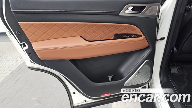 KG Mobility Rexton 2018 — photo 15