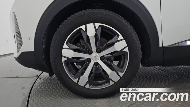 Peugeot 5008 2022 — photo 5