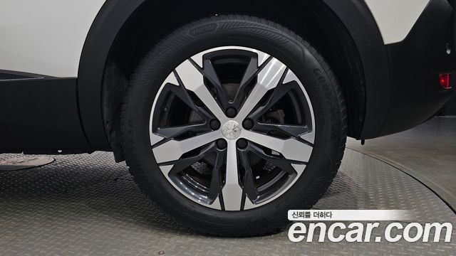 Peugeot 5008 2022 — photo 7
