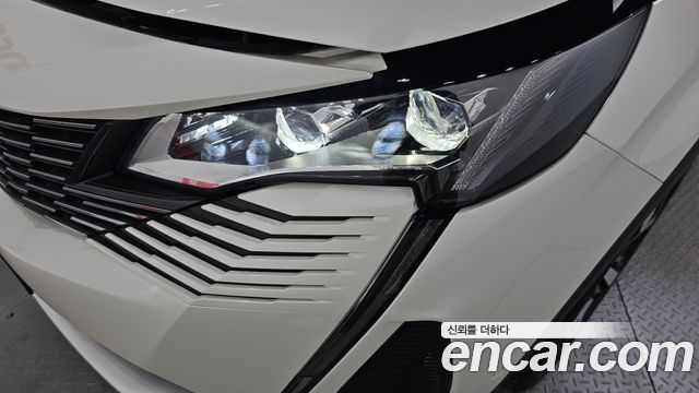 Peugeot 5008 2022 — photo 8
