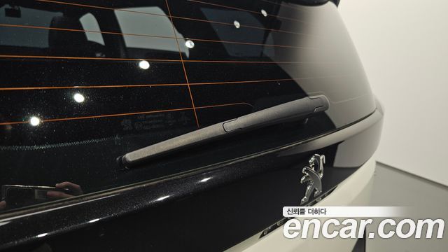 Peugeot 5008 2022 — photo 36