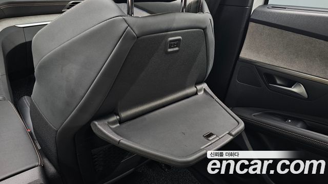 Peugeot 5008 2022 — photo 37