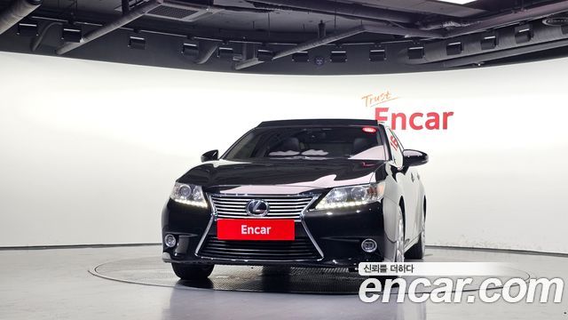 Lexus ES 2015 — photo 3