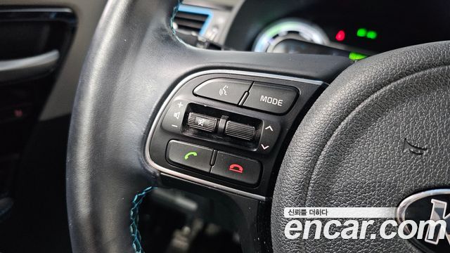 Kia Niro 2018 — photo 22