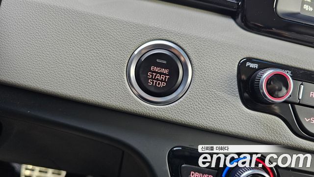 Kia Niro 2018 — photo 26