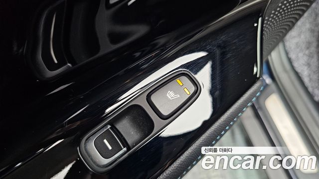 Kia Niro 2018 — photo 27