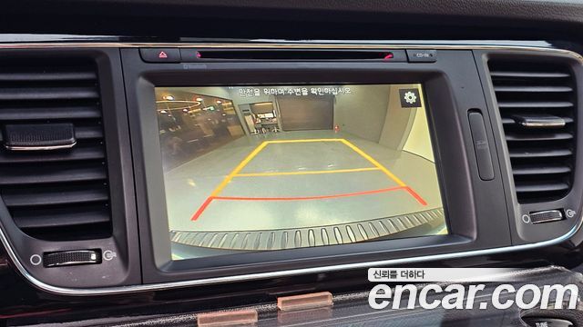 Kia Canival 2016 — photo 21