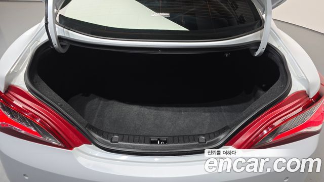 Hyundai Genesis 2015 — photo 26