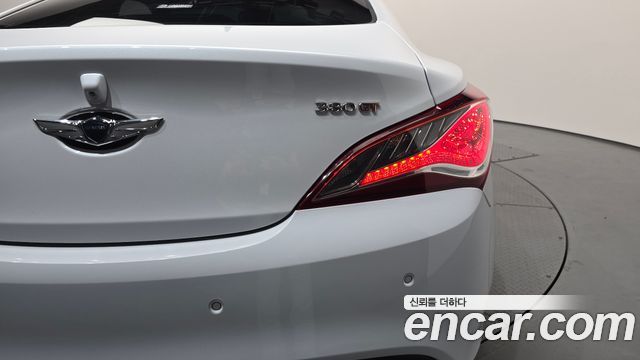 Hyundai Genesis 2015 — photo 9