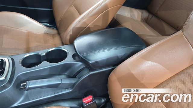 Hyundai Genesis 2015 — photo 27
