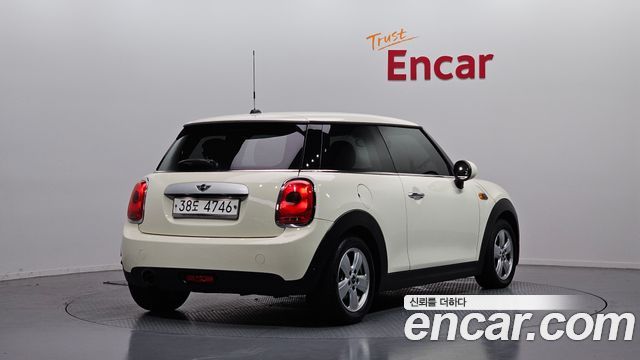 Mini Cooper 2014 — photo 2