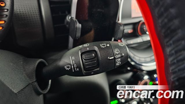 Mini Cooper 2014 — photo 18