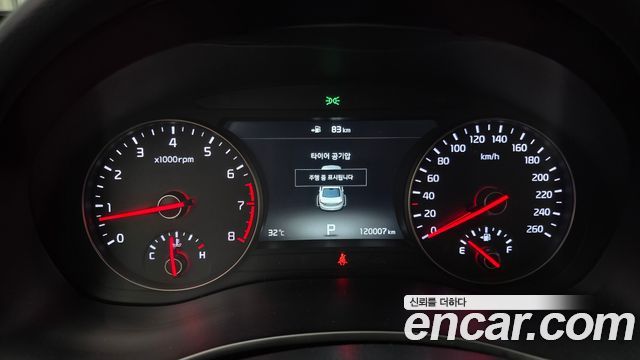 Kia K7 2017 — photo 8
