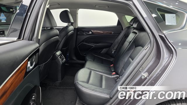 Kia K7 2017 — photo 12