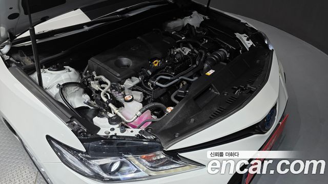 Toyota Camry 2022 — photo 6