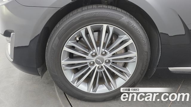 Genesis EQ900 2016 — photo 5