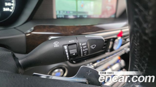 Genesis EQ900 2016 — photo 15