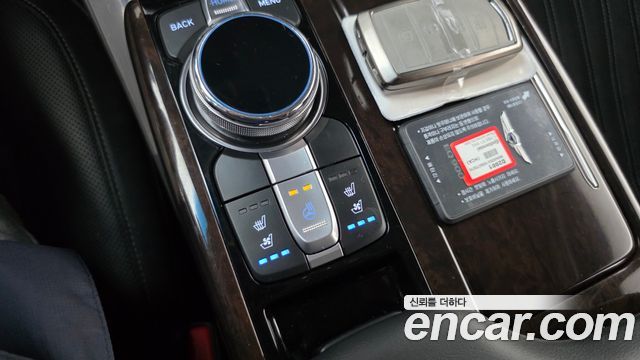 Genesis EQ900 2016 — photo 17