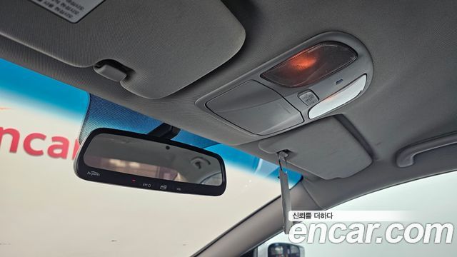 Hyundai Sonata 2011 — photo 17