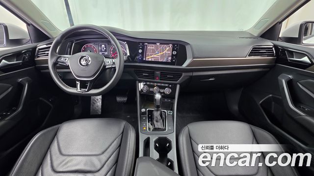 Volkswagen Jetta 2021 — photo 7