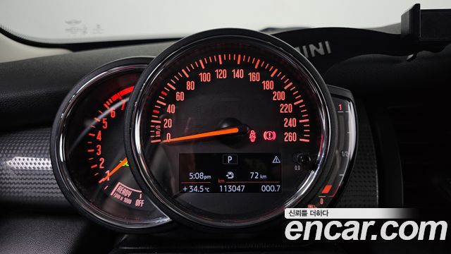 Mini Cooper 2018 — photo 8