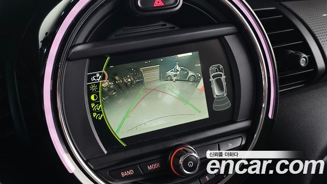 Mini Cooper 2018 — photo 16